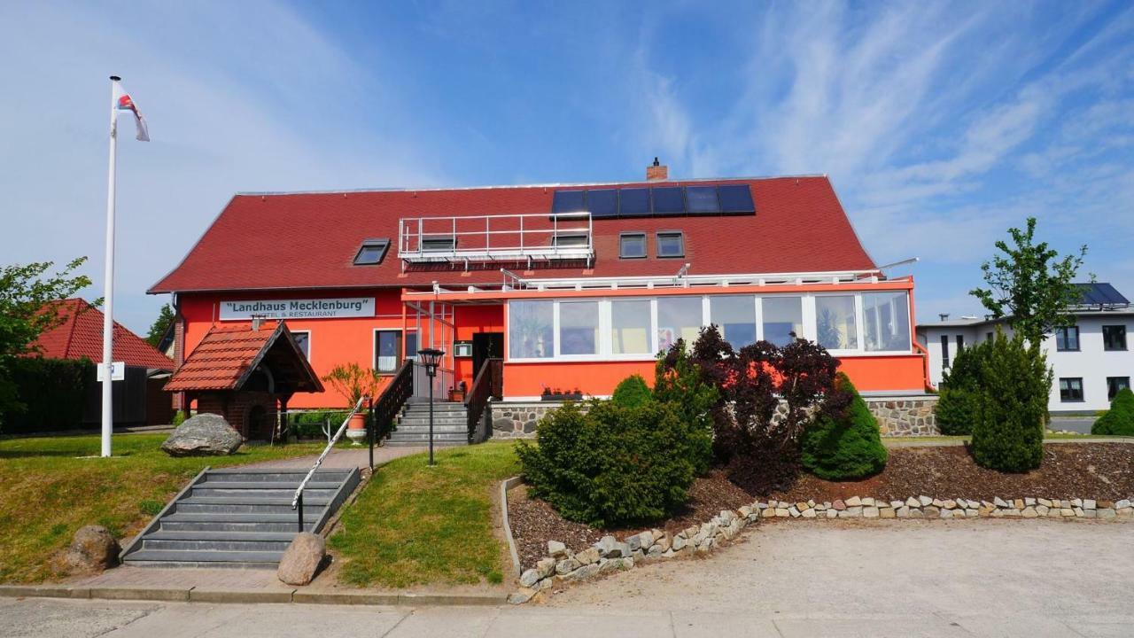 Landhaus Mecklenburg Варен Экстерьер фото